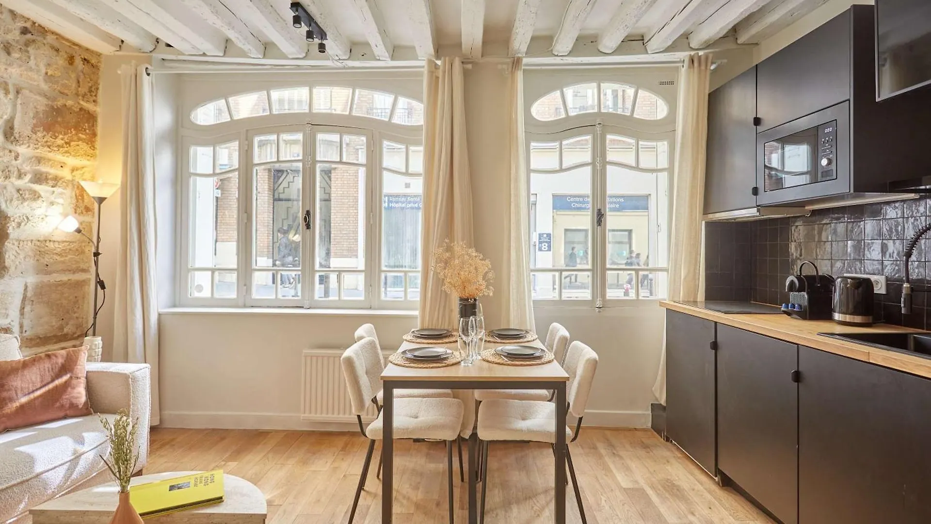 Apartment Pantheon Notre Dame By Studio Prestige Paris
