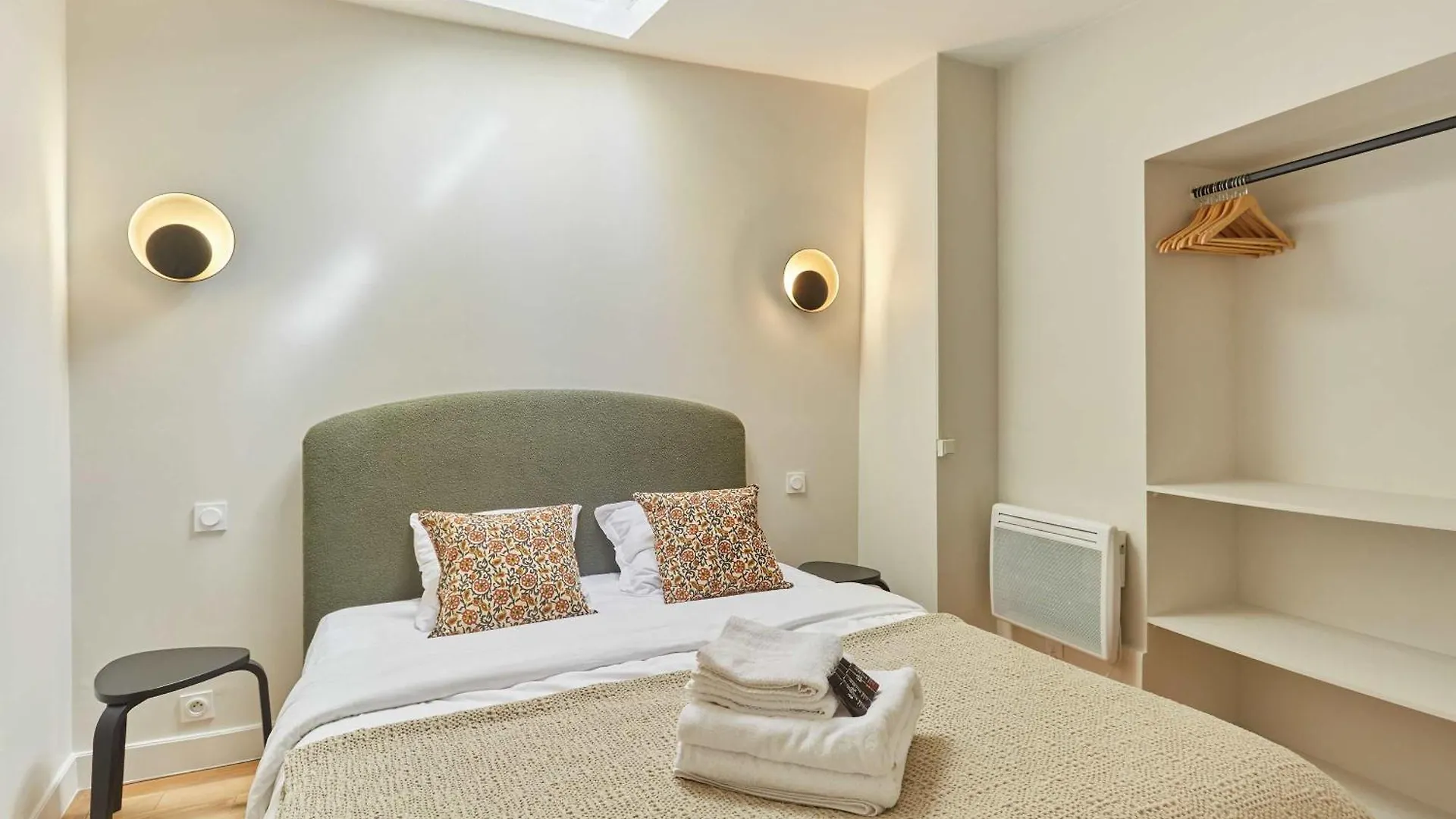 Apartment Pantheon Notre Dame By Studio Prestige Paris
