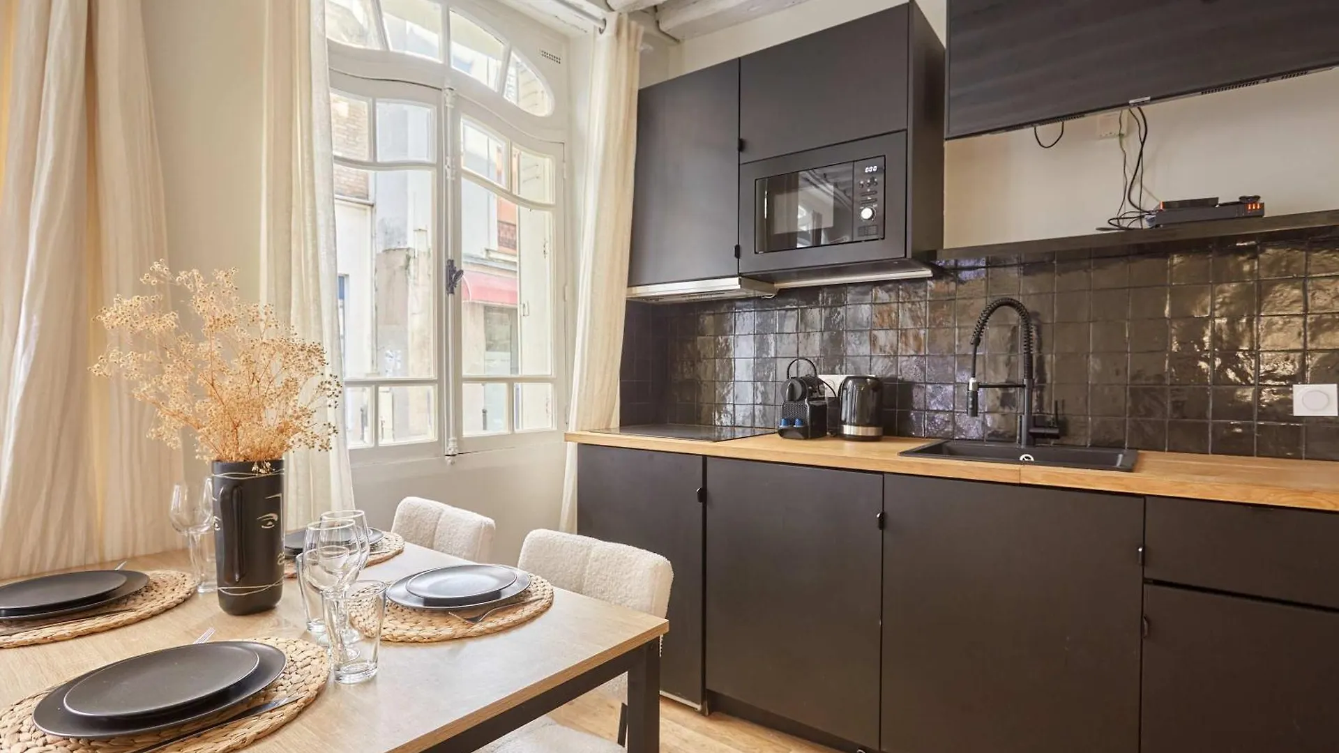 Apartment Pantheon Notre Dame By Studio Prestige Paris France